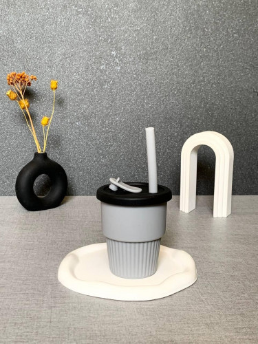 Silicone Tumbler with Straw 200ml Modern Design