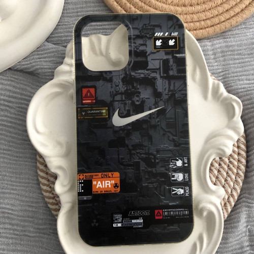 قاب ورزشی Nike Technology گوشی آیفون 12 پرومکس