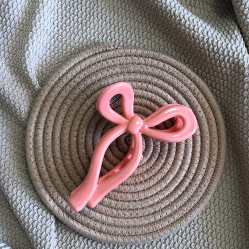 Fancy hair clips with Papion design in various colors