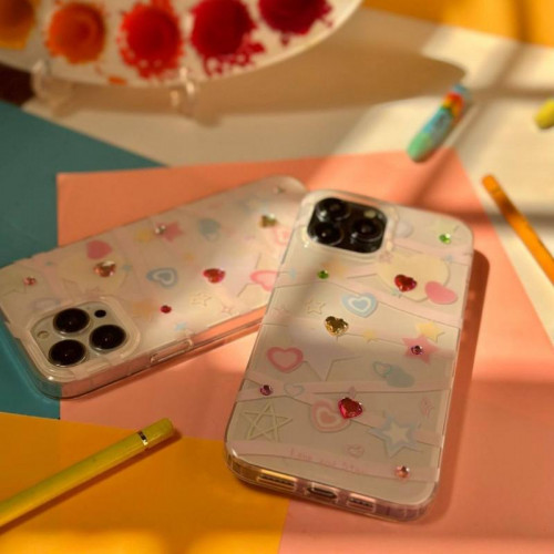iPhone 13 Pro Max and diamond heart case