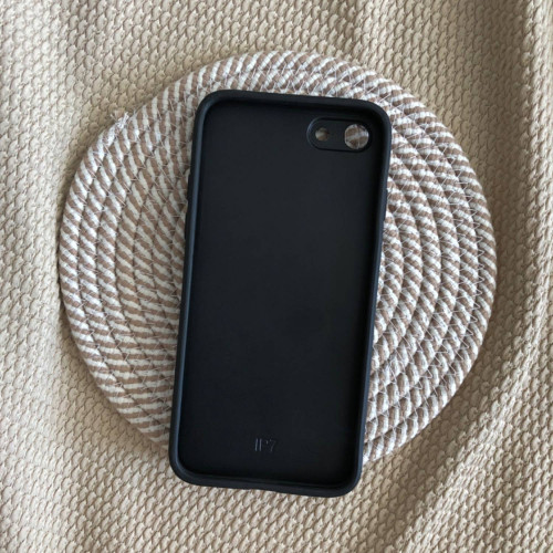 iPhone 7 and iPhone 8 Puffer case