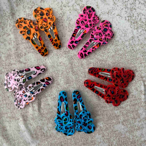 Set of 2 Glossy Color Metal Snap Hair Clips 