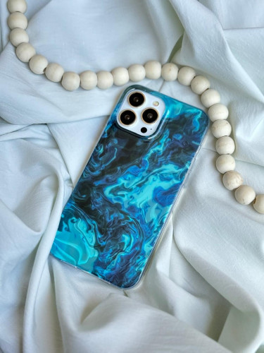Blue Ink holographic case for iPhone 15 
