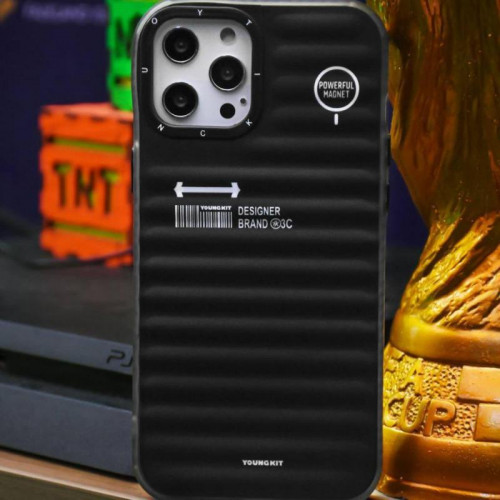 iPhone 15 ProMax Young Kit design case