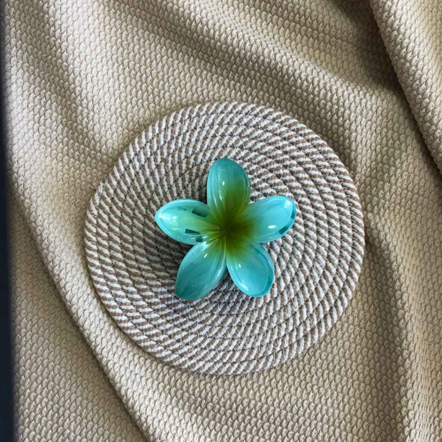 Plumeria flower design girls' hair clips