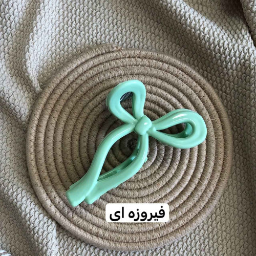 Fancy hair clips with Papion design in various colors
